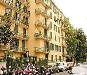 Lucky House